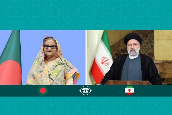 الرئيس الإيراني يؤكد ضرورة تضامن واجماع الدول الإسلامية في دعم القضية الفلسطينية