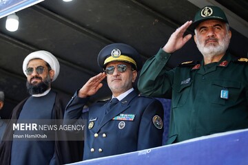 ارتش امانت‌دار جمهوری اسلامی ایران است