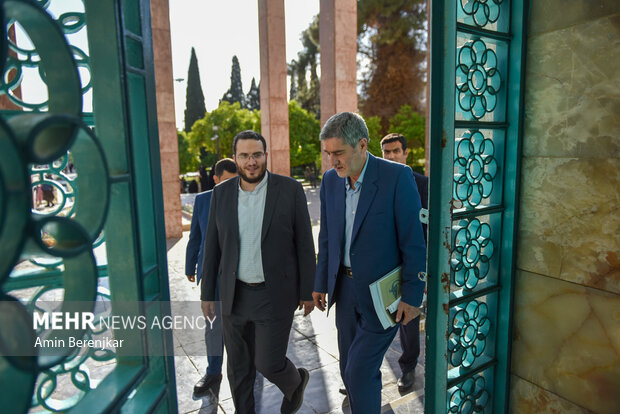 همایش «روایت پیشرفت» در تالار سعدی شیراز (آرامگاه سعدی)