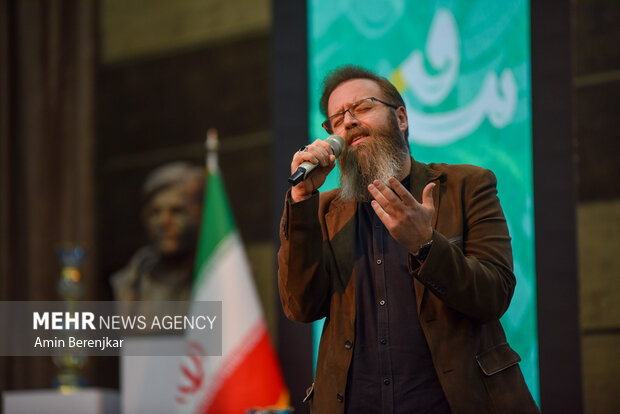 همایش «روایت پیشرفت» در تالار سعدی شیراز