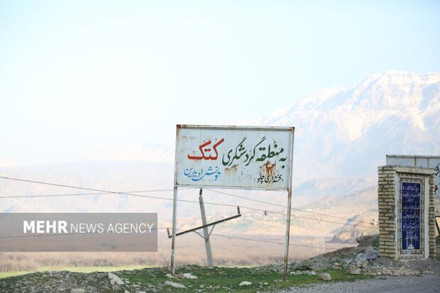 زندگی غارنشینی در اندیکا/ماجرای جابجایی خانهها۵۰ساله شد!