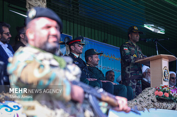 ارتش در اوج اقتدار است/ برای هر هدف تنها یک گلوله شلیک خواهیم کرد