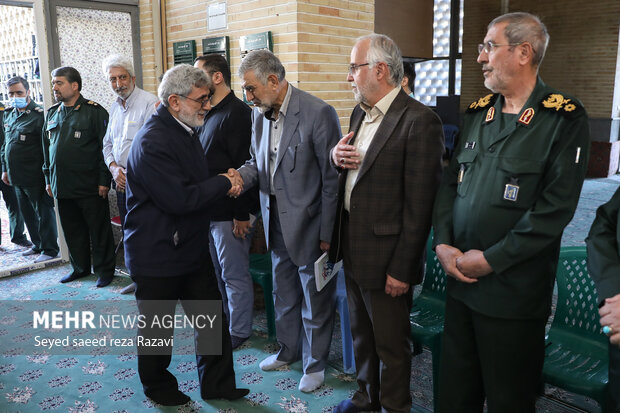   سردار اسماعیل قاآنی فرمانده نیروی قدس سپاه انقلاب اسلامی در مراسم دومین سالگرد شهادت سردار سید محمد حجازی حضور دارد