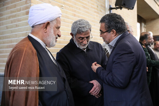 مراسم دومین سالگرد شهادت سردار سید محمد حجازی بعدازظهر امروز سه شنبه ۲۹ فروردین ماه ۱۴۰۲ با حضور سردار <a href='https://sayeb.ir/tag/%d8%a7%d8%b3%d9%85%d8%a7%d8%b9%db%8c%d9%84-%d9%82%d8%a7%d8%a2%d9%86%db%8c'></div>اسماعیل قاآنی</a> <a href='https://sayeb.ir/tag/%d9%81%d8%b1%d9%85%d8%a7%d9%86%d8%af%d9%87-%d9%86%db%8c%d8%b1%d9%88%db%8c-%d9%82%d8%af%d8%b3-%d8%b3%d9%be%d8%a7%d9%87'>فرمانده نیروی قدس سپاه</a> انقلاب اسلامی، سردار <a href='https://sayeb.ir/tag/%d8%b3%d8%b1%d9%84%d8%b4%da%a9%d8%b1-%d8%ad%d8%b3%db%8c%d9%86-%d8%b3%d9%84%d8%a7%d9%85%db%8c'>سرلشکر حسین سلامی</a> فرمانده کل <a href='https://sayeb.ir/tag/%d8%b3%d9%be%d8%a7%d9%87-%d9%be%d8%a7%d8%b3%d8%af%d8%a7%d8%b1%d8%a7%d9%86-%d8%a7%d9%86%d9%82%d9%84%d8%a7%d8%a8-%d8%a7%d8%b3%d9%84%d8%a7%d9%85%db%8c'>سپاه پاسداران انقلاب اسلامی</a>، <a href='https://sayeb.ir/tag/%d8%b3%d8%b1%d8%af%d8%a7%d8%b1-%d8%a7%d8%ad%d9%85%d8%af%d8%b1%d8%b6%d8%a7-%d8%b1%d8%a7%d8%af%d8%a7%d9%86'>سردار احمدرضا رادان</a>، فرمانده کل انتظامی کشور، سردار سرلشکر <a href='https://sayeb.ir/tag/%d8%b3%db%8c%d8%af-%db%8c%d8%ad%db%8c%db%8c-%d8%b5%d9%81%d9%88%db%8c'>سید یحیی صفوی</a> دستیار و مشاور عالی فرمانده معظم کل قوا، و شخصیتهای لشگری و کشوری در <a href='https://sayeb.ir/tag/%d8%ad%d8%b3%db%8c%d9%86%db%8c%d9%87-%d8%b4%d9%87%d8%af%d8%a7%db%8c-%d8%a8%d8%b3%db%8c%d8%ac'>حسینیه شهدای بسیج</a> برگزار شد