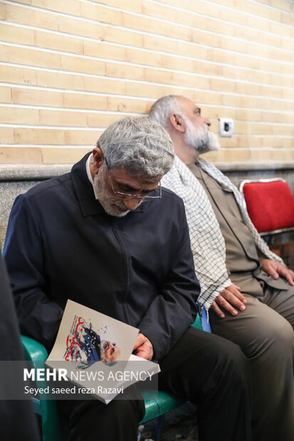 مراسم دومین سالگرد شهادت سردار سید محمد حجازی بعدازظهر امروز سه شنبه ۲۹ فروردین ماه ۱۴۰۲ با حضور سردار <a href='https://sayeb.ir/tag/%d8%a7%d8%b3%d9%85%d8%a7%d8%b9%db%8c%d9%84-%d9%82%d8%a7%d8%a2%d9%86%db%8c'></div>اسماعیل قاآنی</a> <a href='https://sayeb.ir/tag/%d9%81%d8%b1%d9%85%d8%a7%d9%86%d8%af%d9%87-%d9%86%db%8c%d8%b1%d9%88%db%8c-%d9%82%d8%af%d8%b3-%d8%b3%d9%be%d8%a7%d9%87'>فرمانده نیروی قدس سپاه</a> انقلاب اسلامی، سردار <a href='https://sayeb.ir/tag/%d8%b3%d8%b1%d9%84%d8%b4%da%a9%d8%b1-%d8%ad%d8%b3%db%8c%d9%86-%d8%b3%d9%84%d8%a7%d9%85%db%8c'>سرلشکر حسین سلامی</a> فرمانده کل <a href='https://sayeb.ir/tag/%d8%b3%d9%be%d8%a7%d9%87-%d9%be%d8%a7%d8%b3%d8%af%d8%a7%d8%b1%d8%a7%d9%86-%d8%a7%d9%86%d9%82%d9%84%d8%a7%d8%a8-%d8%a7%d8%b3%d9%84%d8%a7%d9%85%db%8c'>سپاه پاسداران انقلاب اسلامی</a>، <a href='https://sayeb.ir/tag/%d8%b3%d8%b1%d8%af%d8%a7%d8%b1-%d8%a7%d8%ad%d9%85%d8%af%d8%b1%d8%b6%d8%a7-%d8%b1%d8%a7%d8%af%d8%a7%d9%86'>سردار احمدرضا رادان</a>، فرمانده کل انتظامی کشور، سردار سرلشکر <a href='https://sayeb.ir/tag/%d8%b3%db%8c%d8%af-%db%8c%d8%ad%db%8c%db%8c-%d8%b5%d9%81%d9%88%db%8c'>سید یحیی صفوی</a> دستیار و مشاور عالی فرمانده معظم کل قوا، و شخصیتهای لشگری و کشوری در <a href='https://sayeb.ir/tag/%d8%ad%d8%b3%db%8c%d9%86%db%8c%d9%87-%d8%b4%d9%87%d8%af%d8%a7%db%8c-%d8%a8%d8%b3%db%8c%d8%ac'>حسینیه شهدای بسیج</a> برگزار شد