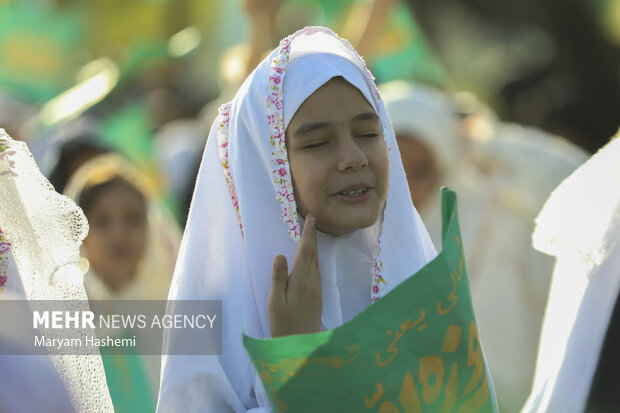 Celebration for first time fasting school girls in Tehran