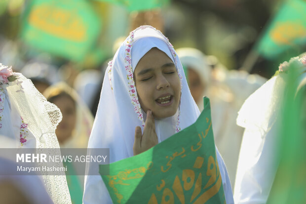 Celebration for first time fasting school girls in Tehran