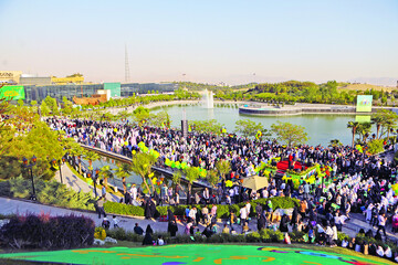30,000 First fasting gathering in Tehran