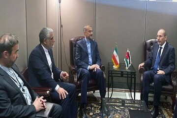 وزیران خارجه ایران و اردن درباره توسعه روابط رایزنی کردند
