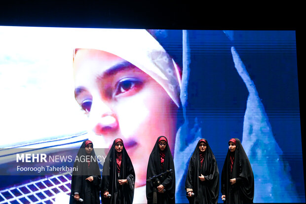 حس و حال خاص همایش «خیرات حسان» با عطر پرچم امام حسین(ع)