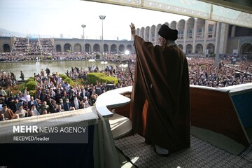 Ayat. Khamenei leads Eid al-Fitr prayers in Tehran's Mosalla