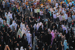 Iranians perform Eid al-Fitr prayers across country