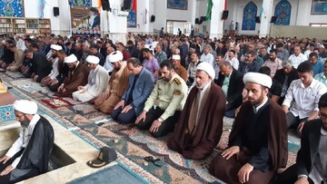 اقامه نماز عید فطر در چهارباغ