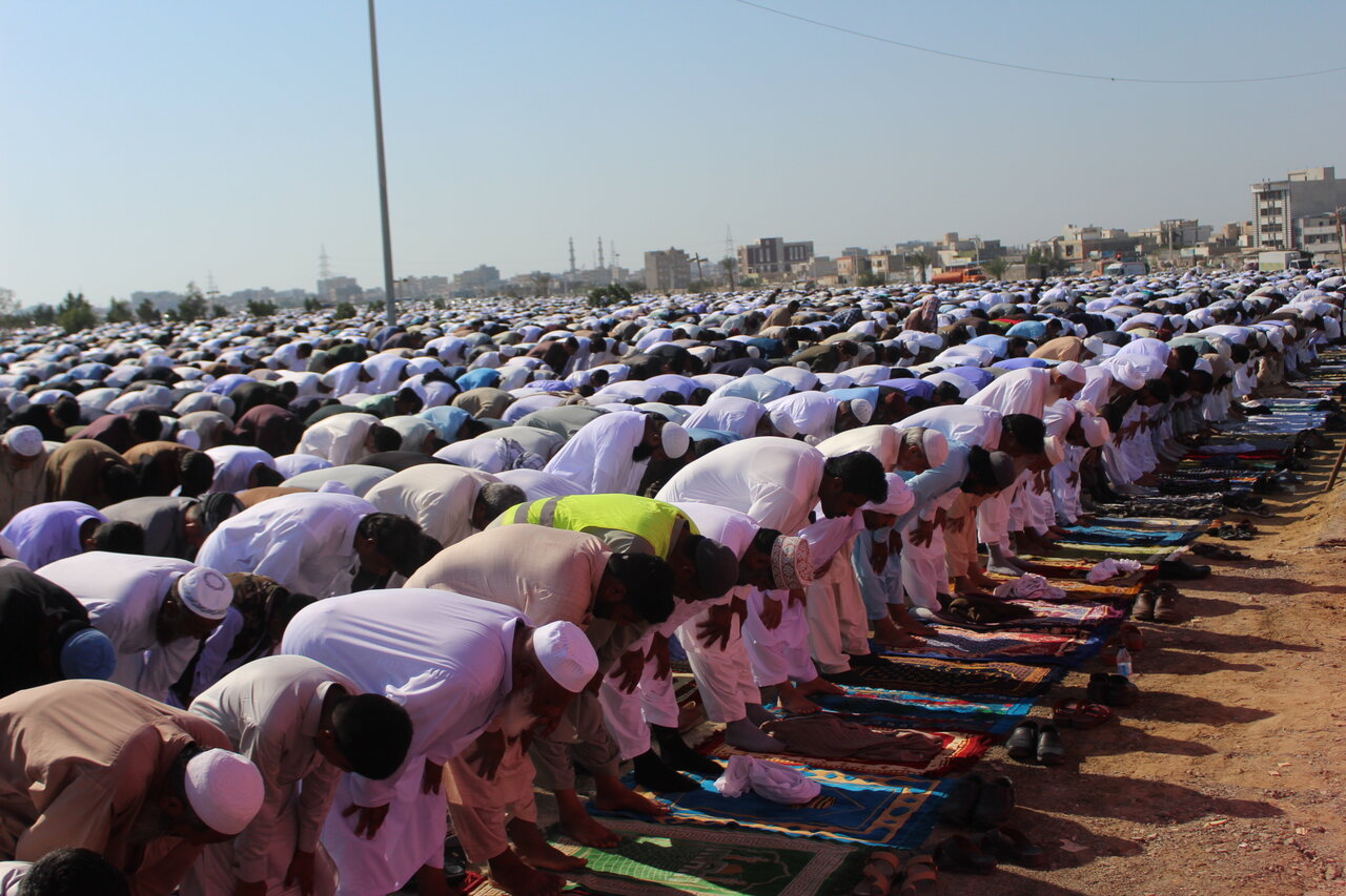 اقامه نماز عید فطر اهل سنت در چابهار