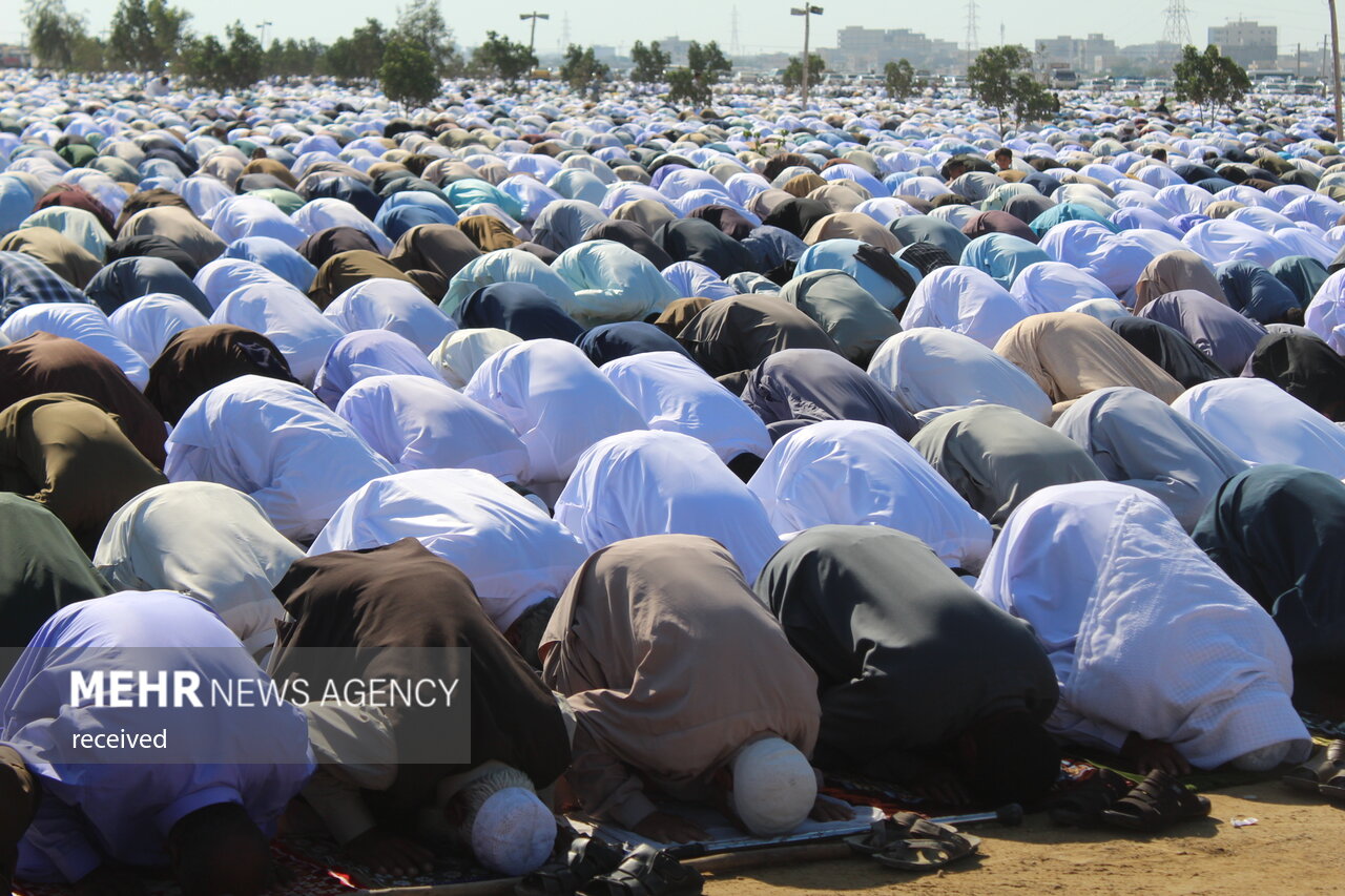 نماز عید فطر اهل سنت از گلستان تا بلوچستان/تجلی وحدت شیعه و سنی