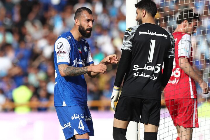 عملکرد بیرانوند در دربی ستودنی بود/تعیین قهرمان لیگ با دروازهبان