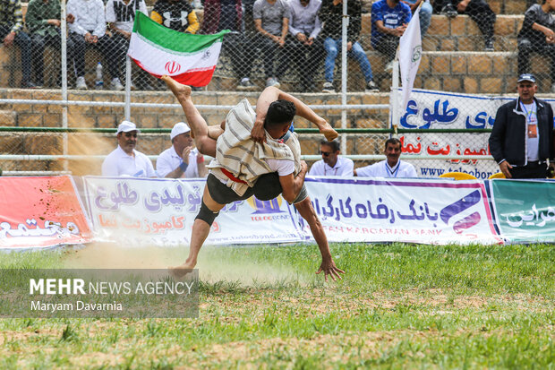 مسابقات کشتی با چوخه اسفراین 5