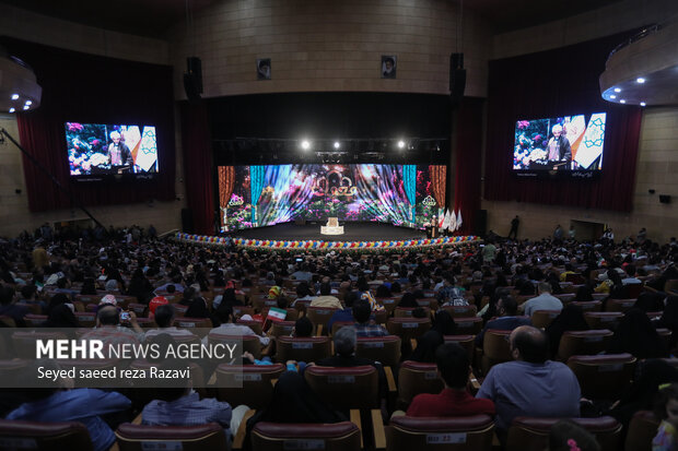 استقبال پرشور مخاطبان از ویژه برنامه قرآنی «محفل» در برج میلاد