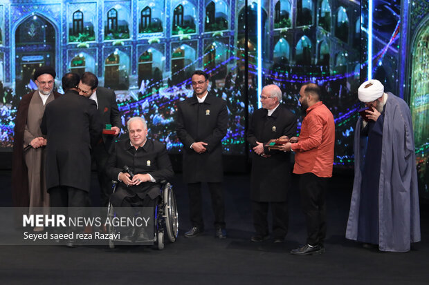 استقبال پرشور مخاطبان از ویژه برنامه قرآنی «محفل» در برج میلاد