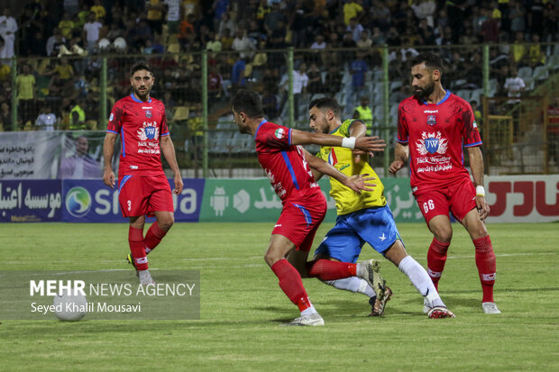 کورسوی امید تراکتور برای رسیدن به استقلال/ «خمز» در انتظار معجزه!