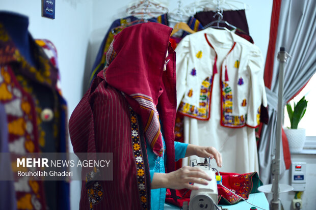 ترویج لباس سنتی سیستان و بلوچستان؛ گامی در حفظ فرهنگ منطقهای