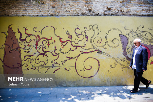 Gallery Alley in Shiraz's Qavam House