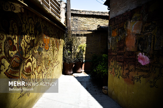 Gallery Alley in Shiraz's Qavam House