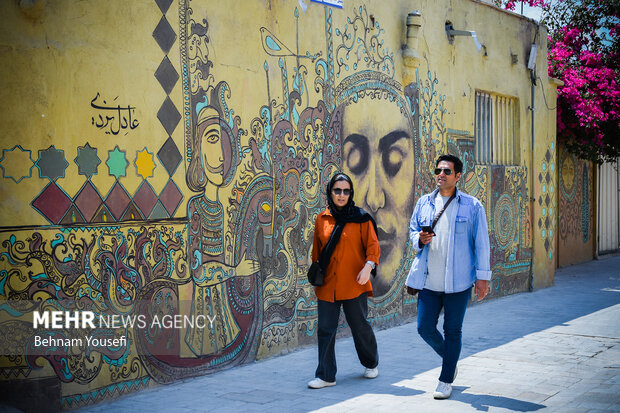 Gallery Alley in Shiraz's Qavam House