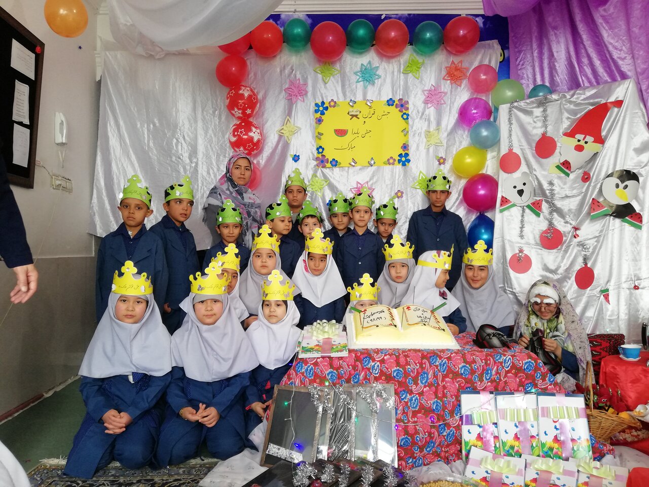 الفبای درد در مدارس خودگردان/ تحصیل کودکان مهاجر لنگ مجوز و مدرسه