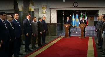Mokhber met with Kazakh Prime Minister Alikhan Smailov