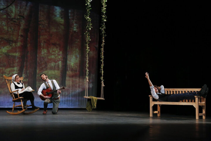 «باغ آلبالو» چگونه ویران شد؟/ اضمحلال اشرافیت