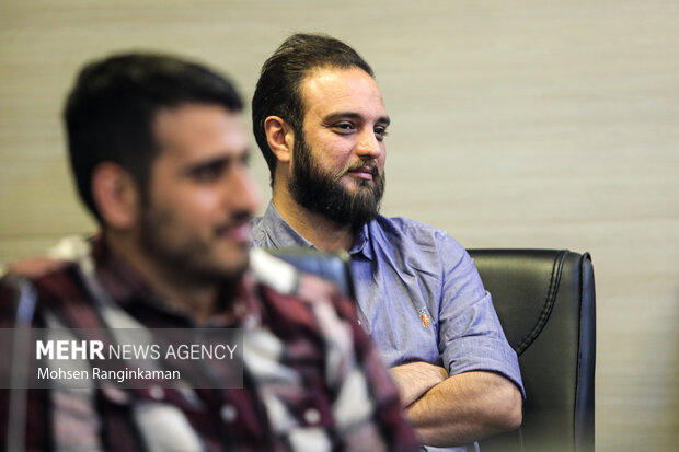 دبیران گروه رسانه ای مهر در جلسه با محمد مهدی رحمتی مدیر عامل جدید خبرگزاری مهر حضور دارند