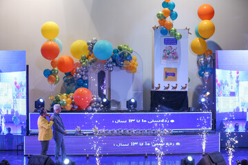 حضور بیش از ۴ هزار کودک در دومین مسابقه نقاشی بین‌المللی پوپک