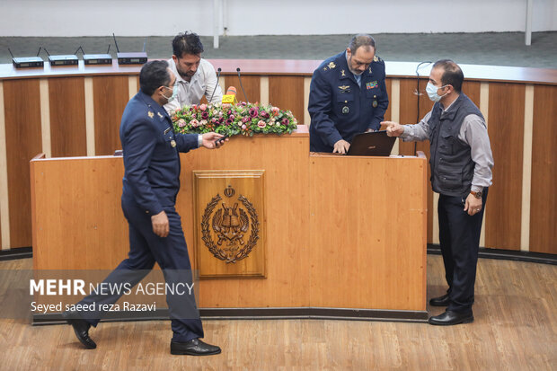 دومین همایش ملی جنگ ترکیبی صبح امروز پنج شنبه ۷ اردیبهشت ماه ۱۴۰۲ با حضور امیر سرتیپ خلبان عزیز نصیرزاده جانشین رئیس ستاد کل نیروهای مسلح در دانشگاه فرماندهی و ستاد ارتش (دافوس) برگزار شد