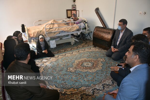 سفر معاون رئیس جمهور و رئیس بنیاد شهید و امور ایثارگران به کردستان