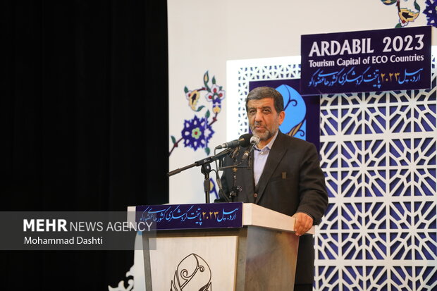 وحدت منطقهای در تقابل با یکسانسازی غرب  وحدت منطقهای در تقابل با یکسانسازی غرب