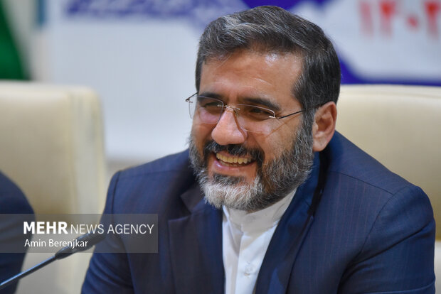 دروازهبانی مناسبی درباره بازیهای وارداتی انجام شود