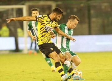 پیروزی مهم آاِک آتن در فوتبال یونان/ غیبت حاجی‌صفی و حضور محمدی