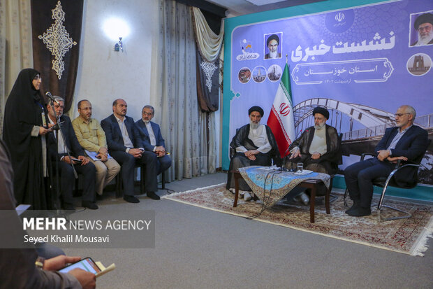 نشست خبری با اصحاب رسانه خوزستان