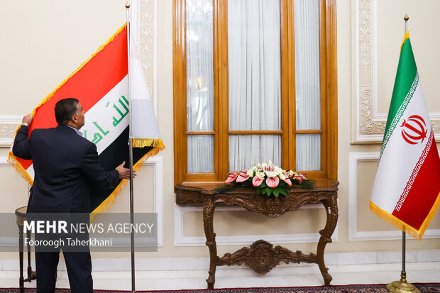 Iran's Parliamentary speaker meeting with Iraqi president