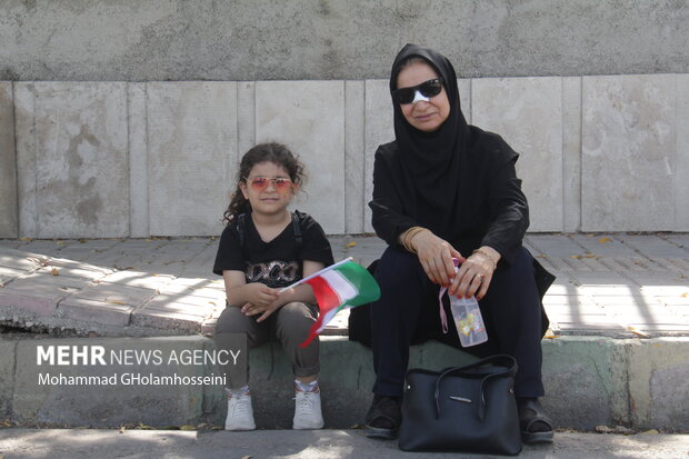 Families rally racing in Bushehr province on Persian Gulf Day