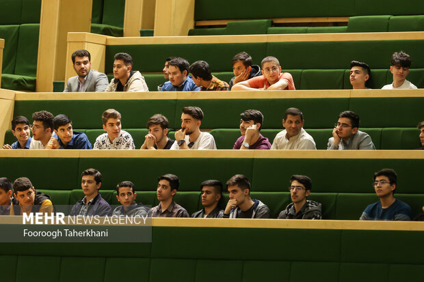 جلسه بررسی استیضاح وزیر صمت