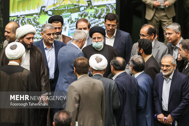 جلسه بررسی استیضاح وزیر صمت