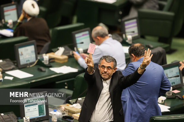 جلسه بررسی استیضاح وزیر صمت