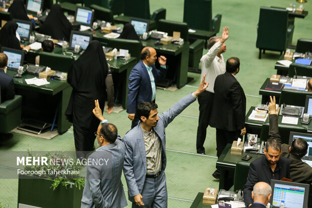 جلسه بررسی استیضاح وزیر صمت