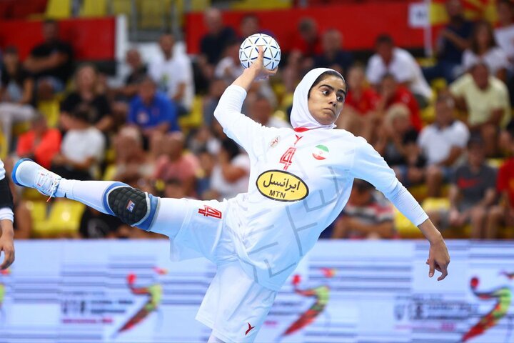 دیدگاهها به هندبال زنان تغییر نکرده/به ما که میرسند پول ندارند!