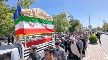 پیکر بسیجی شهید حاج جعفر شهسواری در قروه تشییع شد