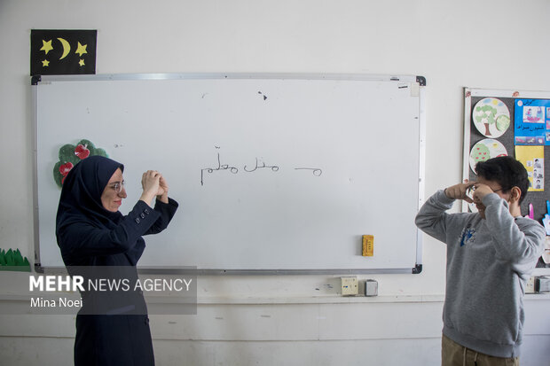 معلمین, فرشتگان زمینی 29