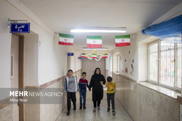 معلمین, فرشتگان زمینی 22