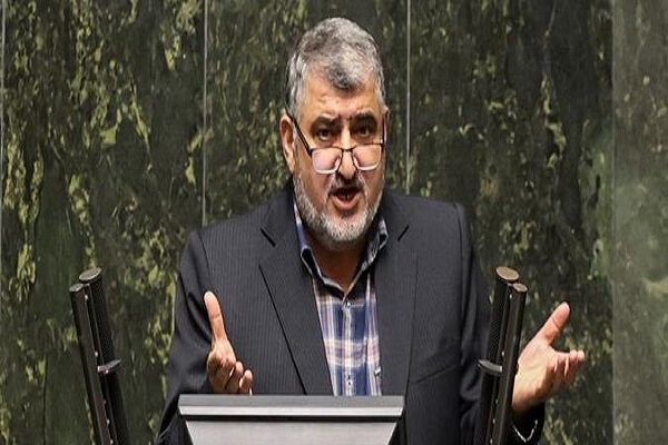 انتقاد از ابلاغیه وزارت کشور / دوره نمایندگی 4 سال است نه سه سال